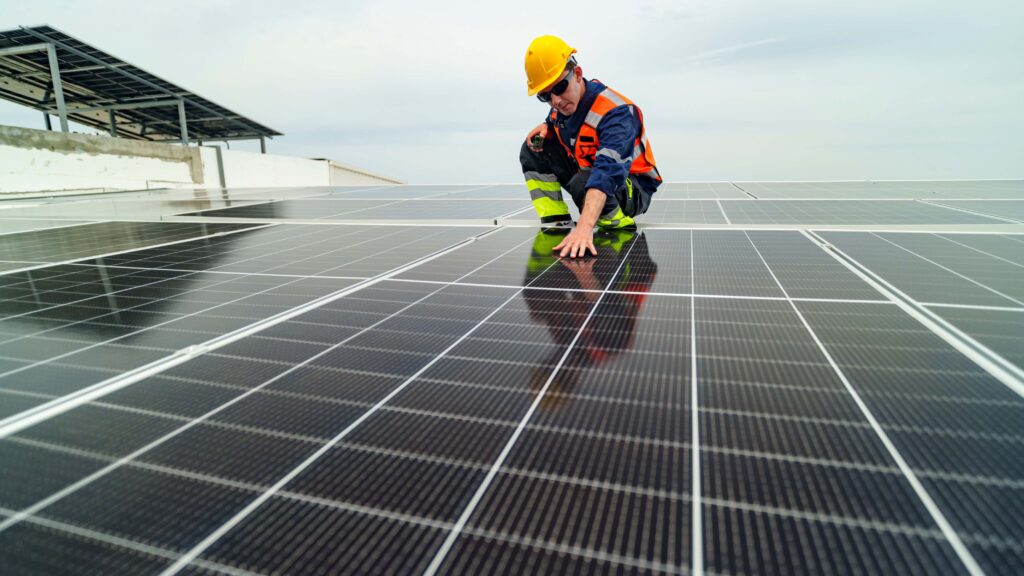 Nos cuentas qué necesitas: tipo de instalación, ubicación y situación actual. En pocos minutos sabemos qué documentación hace falta.